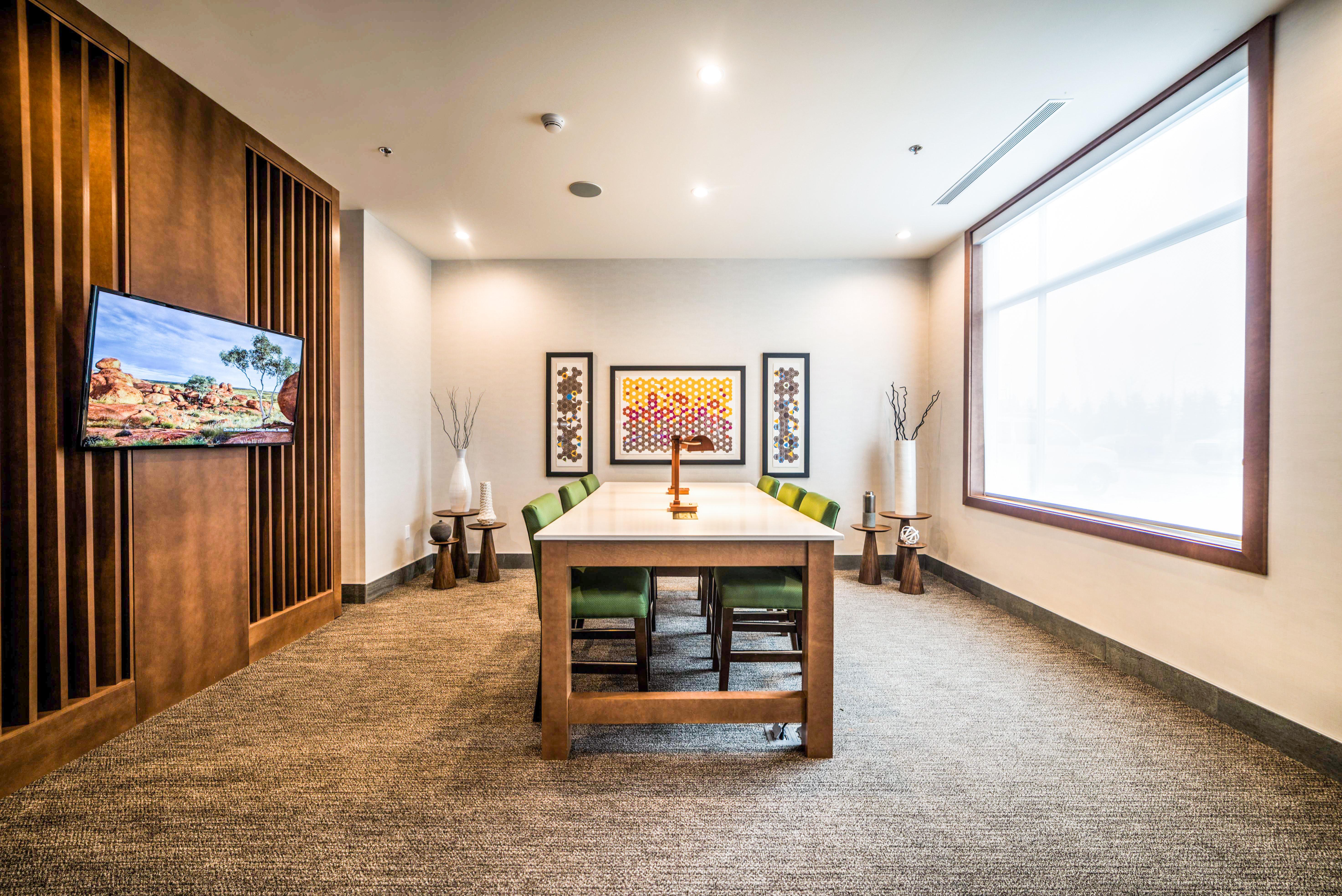Holiday Inn Express & Suites - West Edmonton-Mall Area By Ihg Bagian luar foto